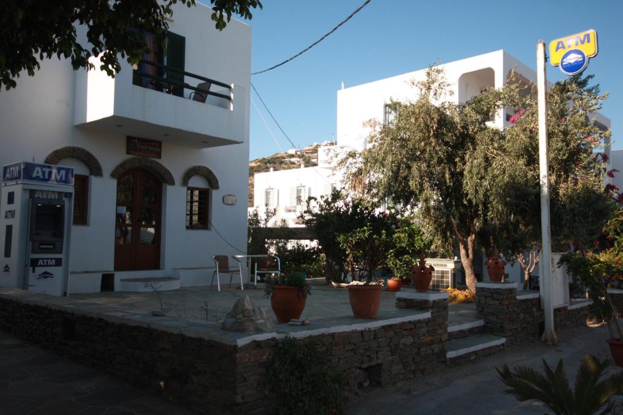 Cyclades Beach Apartments Chrisopigi  Bagian luar foto