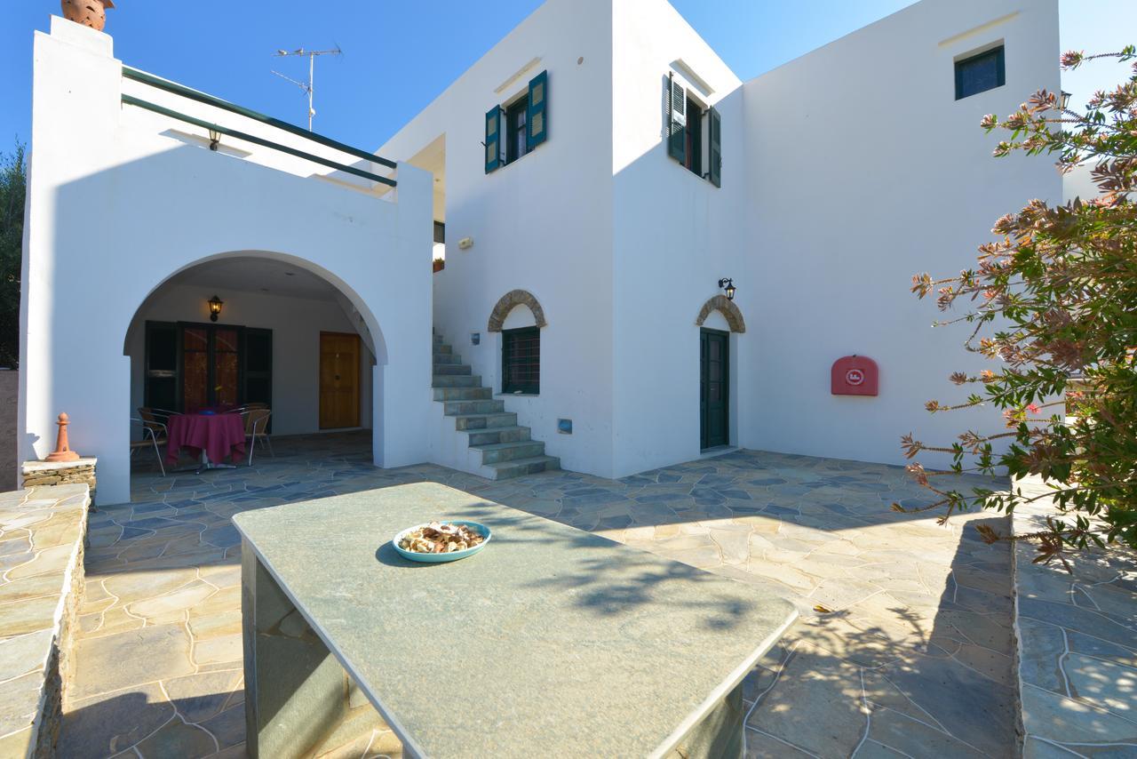Cyclades Beach Apartments Chrisopigi  Bagian luar foto
