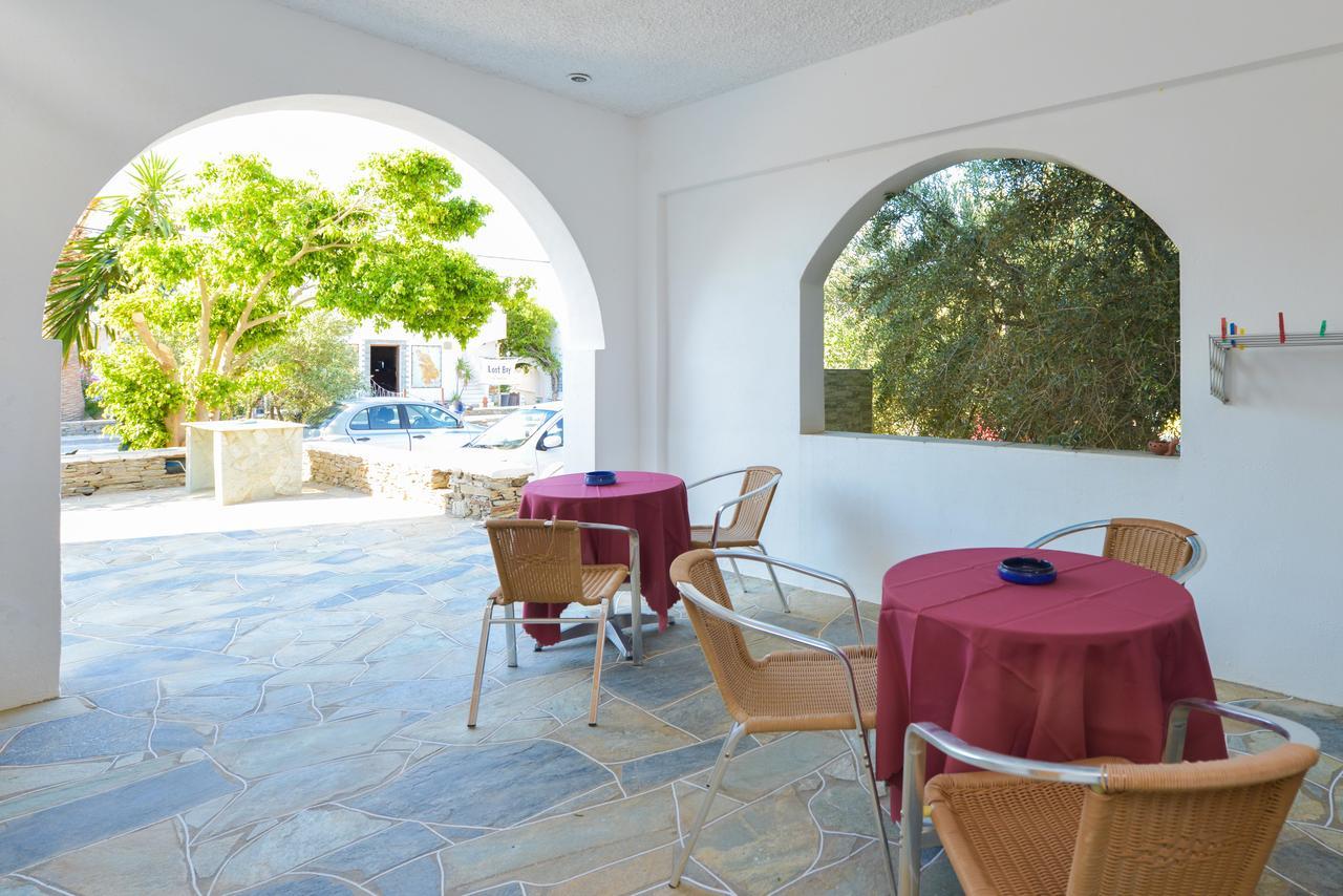 Cyclades Beach Apartments Chrisopigi  Bagian luar foto