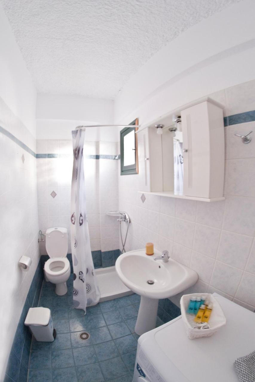 Cyclades Beach Apartments Chrisopigi  Bagian luar foto